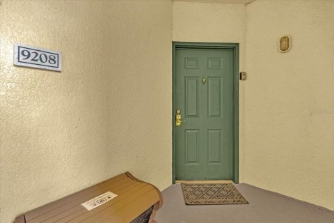 Condo in Kissimmee, Florida, 2 bedrooms  № 1857957 - photo 24