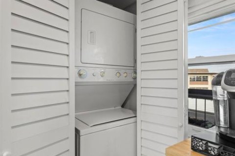 Copropriété à vendre à New Port Richey, Floride: 2 chambres, 99.59 m2 № 1662355 - photo 19