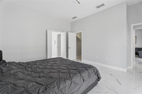 Villa ou maison à vendre à Davenport, Floride: 5 chambres, 217.86 m2 № 2400128 - photo 21