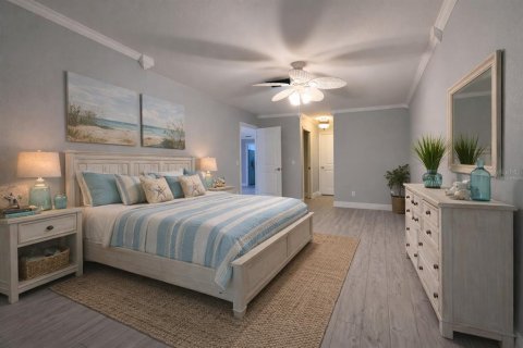 House in Saint Petersburg, Florida 2 bedrooms, 130.06 sq.m. № 2123417 - photo 13
