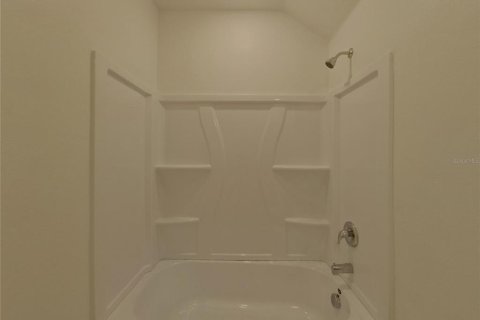 House in Kissimmee, Florida 5 bedrooms, 227.7 sq.m. № 1780859 - photo 7
