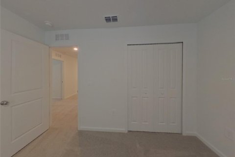 House in Kissimmee, Florida 5 bedrooms, 227.7 sq.m. № 1780859 - photo 24