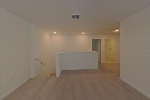 House in Kissimmee, Florida 5 bedrooms, 227.7 sq.m. № 1780859 - photo 10
