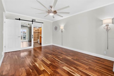 Condominio en alquiler en Saint Petersburg, Florida, 2 dormitorios, 105.44 m2 № 2200283 - foto 24