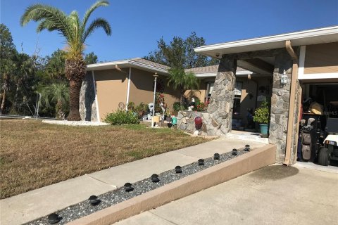 Casa en venta en Crystal River, Florida, 2 dormitorios, 141.58 m2 № 1405141 - foto 8