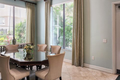 Copropriété à louer à West Palm Beach, Floride: 2 chambres, 105.91 m2 № 1152134 - photo 1