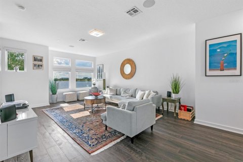 Adosado en venta en Orlando, Florida, 3 dormitorios, 187.29 m2 № 2421962 - foto 18