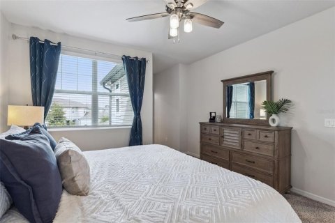 Townhouse in Casselberry, Florida 3 bedrooms, 167.87 sq.m. № 2200119 - photo 28