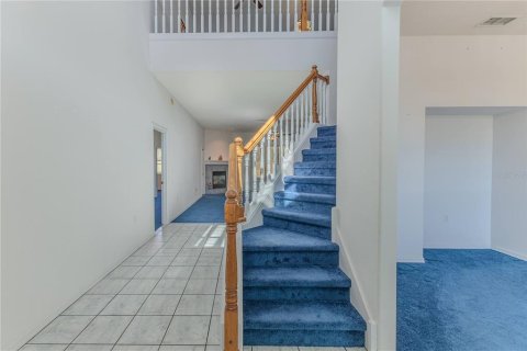 House in Floral City, Florida 5 bedrooms, 425.03 sq.m. № 1574897 - photo 12