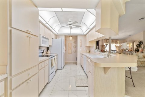 Купить виллу или дом в Вики Вачи, Флорида 12 комнат, 187.76м2, № 2148708 - фото 27