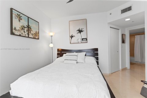 Copropriété à vendre à Sunny Isles Beach, Floride: 2 chambres, 117.61 m2 № 2037887 - photo 29