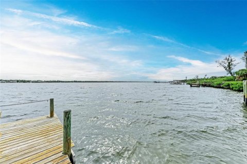 Снять в аренду виллу или дом в Энглвуд, Флорида 3 комнаты, 209.4м2, № 1387020 - фото 28