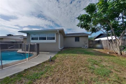 Villa ou maison à louer à Orlando, Floride: 2 chambres, 121.24 m2 № 2324796 - photo 17