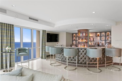 Condo in Tampa, Florida, 4 bedrooms  № 1661906 - photo 10