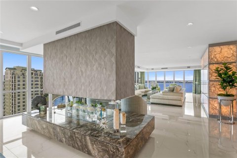 Condo in Tampa, Florida, 4 bedrooms  № 1661906 - photo 20