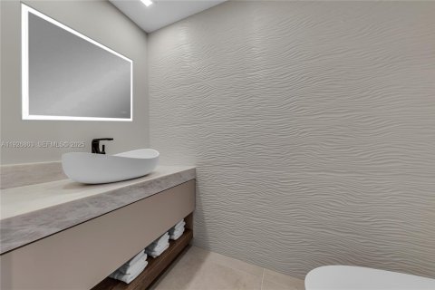 Купить кондоминиум в Холливуд, Флорида 2 спальни, 209.96м2, № 1985791 - фото 20