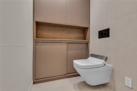 Купить кондоминиум в Холливуд, Флорида 2 спальни, 209.96м2, № 1985791 - фото 29