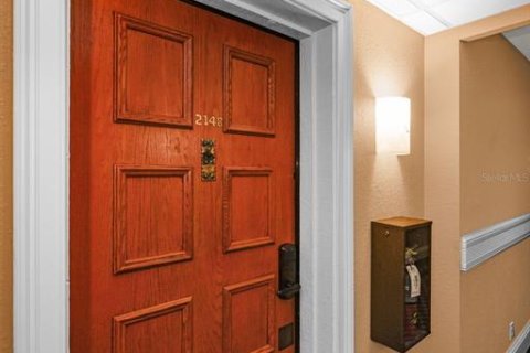 Condo in Palm Harbor, Florida, 2 bedrooms № 2128146 - photo 5