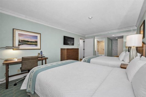 Condo in Palm Harbor, Florida, 2 bedrooms № 2128146 - photo 21