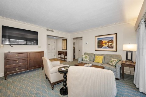 Condo in Palm Harbor, Florida, 2 bedrooms № 2128146 - photo 9