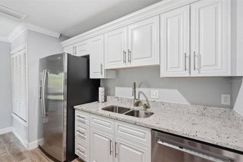 Condominio en venta en Tampa, Florida, 1 dormitorio, 74.51 m2 № 2099592 - foto 17