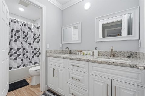 Condominio en venta en Tampa, Florida, 1 dormitorio, 74.51 m2 № 2099592 - foto 12