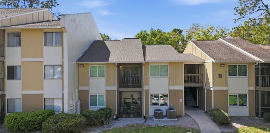 Condominio en Tampa, Florida, 1 dormitorio  № 2099592