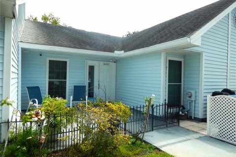 Touwnhouse à vendre à Tampa, Floride: 2 chambres, 101.64 m2 № 1900050 - photo 2