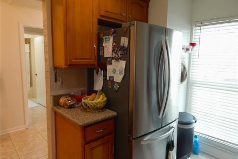Touwnhouse à vendre à Tampa, Floride: 2 chambres, 101.64 m2 № 1900050 - photo 6