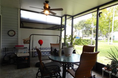Touwnhouse à vendre à Tampa, Floride: 2 chambres, 101.64 m2 № 1900050 - photo 19