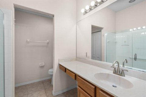 Condo in Sun City Center, Florida, 2 bedrooms  № 2197667 - photo 23