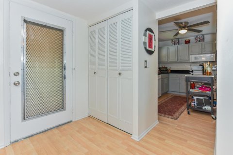 Купить кондоминиум в Уэст-Палм-Бич, Флорида 5 комнат, 82.5м2, № 2084165 - фото 17
