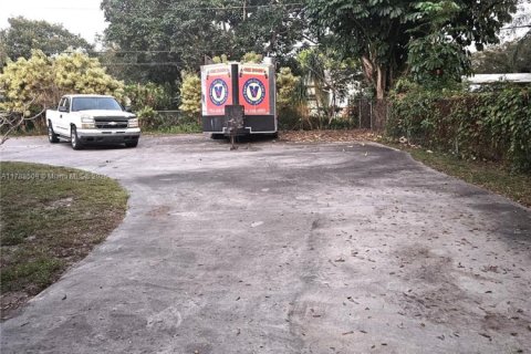 Купить виллу или дом в Дания-Бич, Флорида 3 спальни, 158.86м2, № 1971984 - фото 6