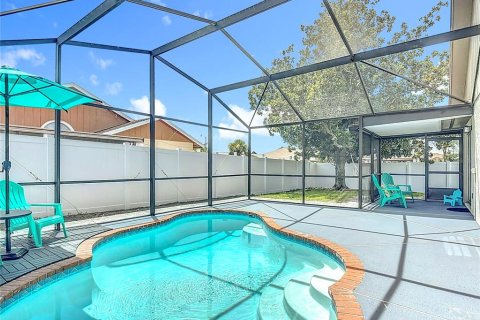 Villa ou maison à vendre à Kissimmee, Floride: 2 chambres, 123.56 m2 № 2394338 - photo 27