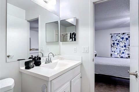 Villa ou maison à vendre à Kissimmee, Floride: 2 chambres, 123.56 m2 № 2394338 - photo 17