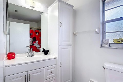 Villa ou maison à vendre à Kissimmee, Floride: 2 chambres, 123.56 m2 № 2394338 - photo 22