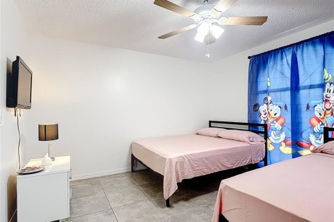 Villa ou maison à vendre à Kissimmee, Floride: 2 chambres, 123.56 m2 № 2394338 - photo 21