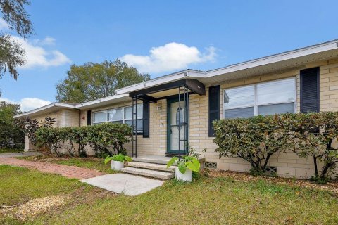 Villa ou maison à vendre à Inverness, Floride: 7 chambres, 308.9 m2 № 1782918 - photo 1