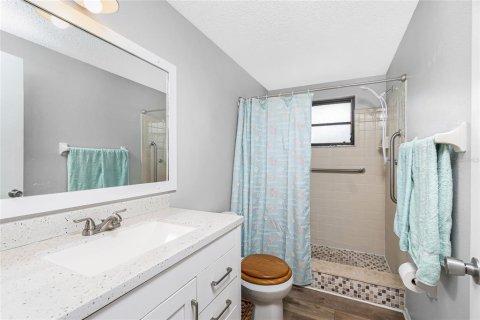House in Englewood, Florida 2 bedrooms, 113.34 sq.m. № 1866391 - photo 22