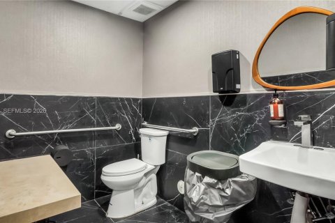 Commercial property in Sunrise, Florida № 2081255 - photo 26