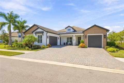 Villa ou maison à vendre à Venice, Floride: 4 chambres, 273.13 m2 № 2429150 - photo 3
