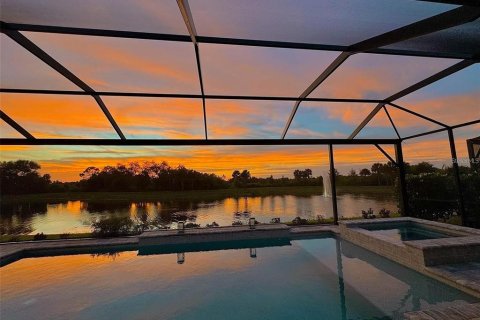 Villa ou maison à vendre à Venice, Floride: 4 chambres, 273.13 m2 № 2429150 - photo 6