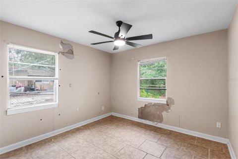 House in Lakeland, Florida 3 bedrooms, 145.67 sq.m. № 1684619 - photo 18