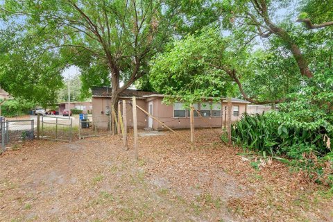 House in Lakeland, Florida 3 bedrooms, 145.67 sq.m. № 1684619 - photo 5