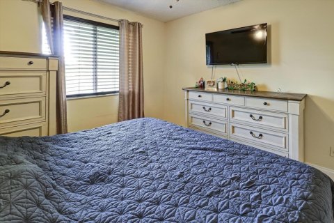 Copropriété à vendre à Plantation, Floride: 2 chambres, 101.91 m2 № 2146720 - photo 15