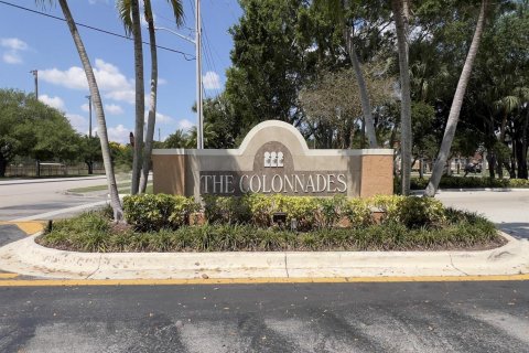 Copropriété à vendre à Plantation, Floride: 2 chambres, 101.91 m2 № 2146720 - photo 3