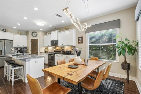Villa ou maison à vendre à Bradenton, Floride: 3 chambres, 179.49 m2 № 2113045 - photo 8