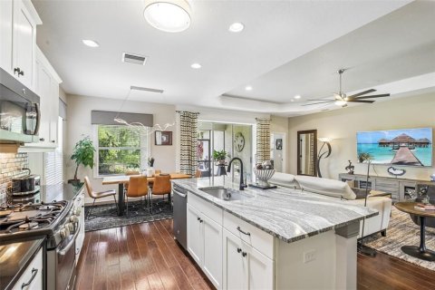 Villa ou maison à vendre à Bradenton, Floride: 3 chambres, 179.49 m2 № 2113045 - photo 13