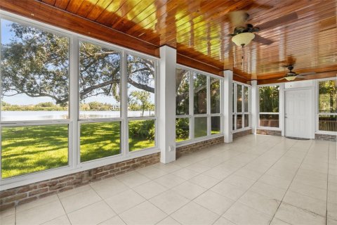 House in Saint Petersburg, Florida 3 bedrooms, 197.6 sq.m. № 1750764 - photo 7