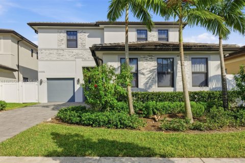 Casa en venta en Miramar, Florida, 5 dormitorios, 314.1 m2 № 2040243 - foto 5